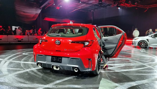 2023-Toyota-GR-Corolla-Core-2.jpg
